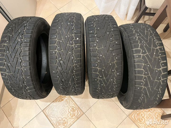 Pirelli Ice Zero 215/65 R17 103T