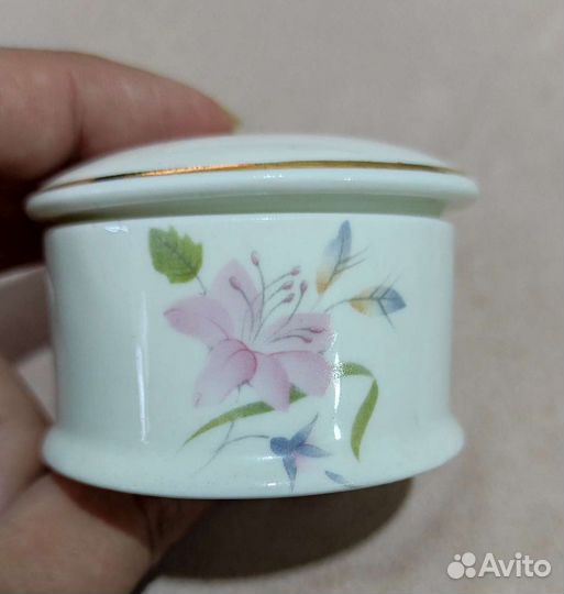 Шкатулка для украшений, креманница, таблетница. Ан