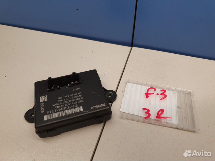 Блок комфорта задней правой двери Ford Focus 3 201