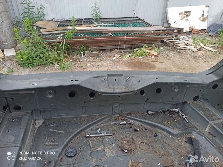 Задняя панель (Audi Q5 Sportback FY)