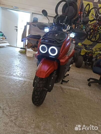Скутер Vento Smart lll