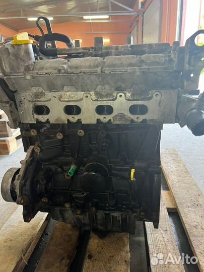 Двигатель от Renault Espace F4R700 2001