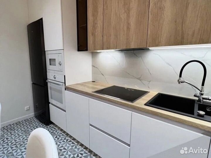 Красивая кухня на заказ собственное производство