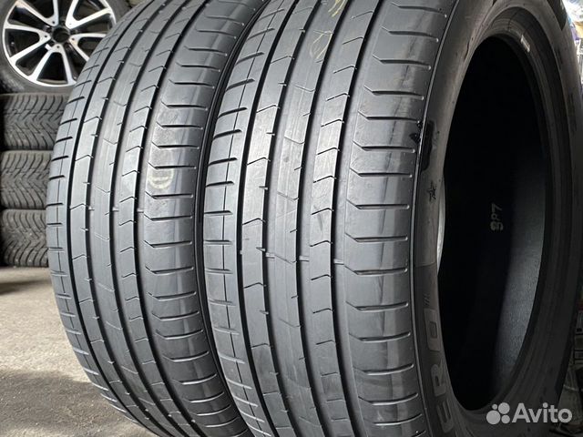 Pirelli P Zero Luxury Saloon 265/50 R19
