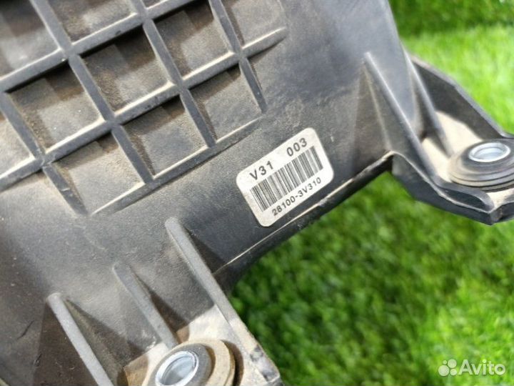 Корпус воздушного фильтра Hyundai Grandeur HG L6DG