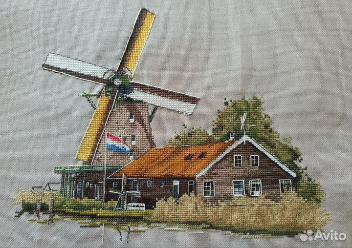 Картина вышитая крестом, ручная работа