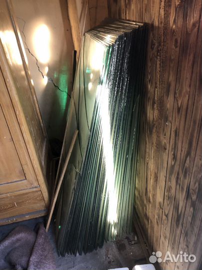 Стекло,размер 68х130