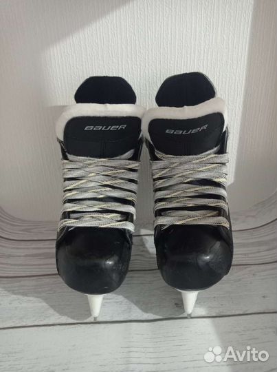 Коньки хоккейные детские Bauer 31