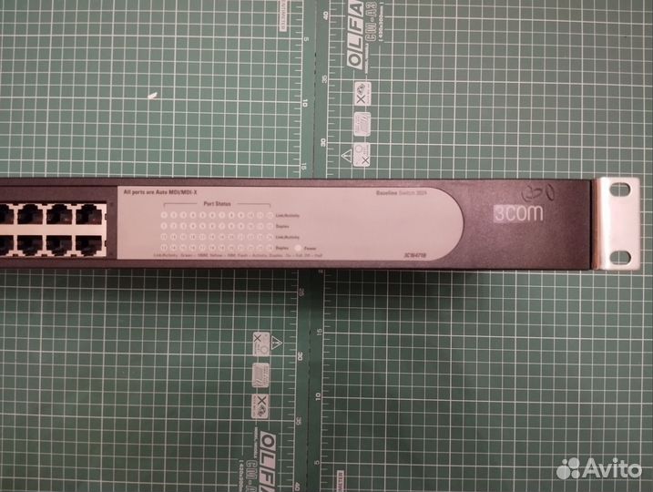 Продам коммутатор 3Com Baseline Switch 2024