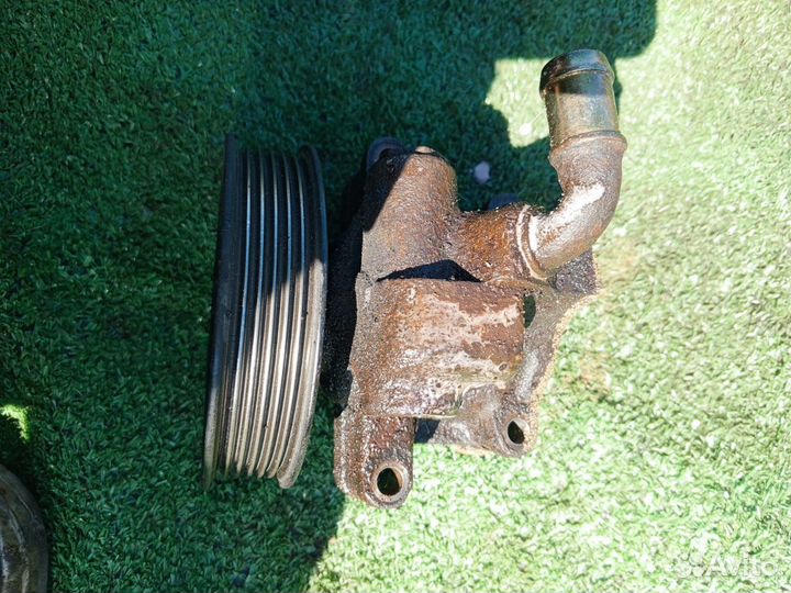 Насос Гура Форд Ка. Фиеста 1.3