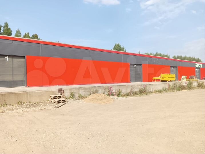 Склад с рампой, 350-777 м²