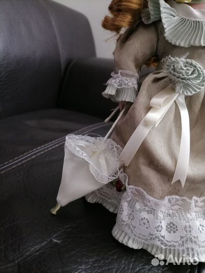 Кукла фарфоровая коллекционная, 25 см