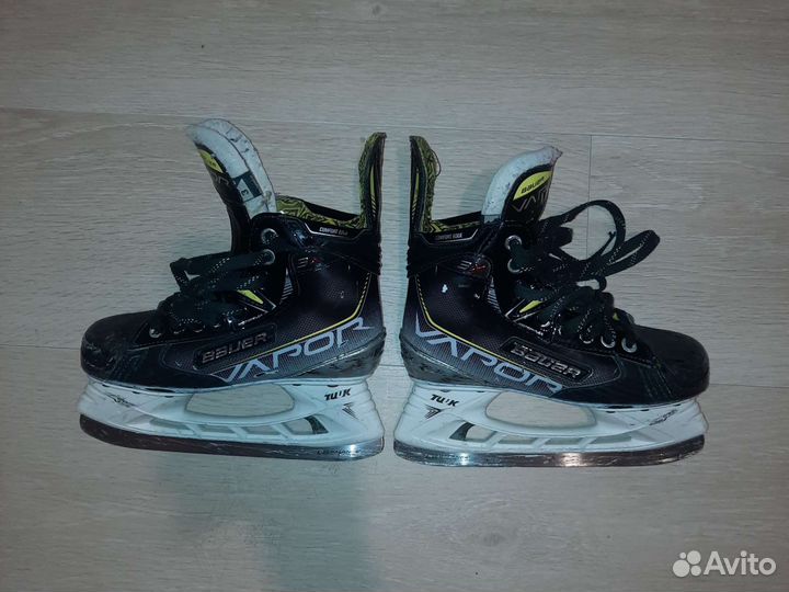 Хоккейные коньки bauer vapor 3x