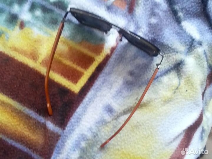 Солнцезащитные очки