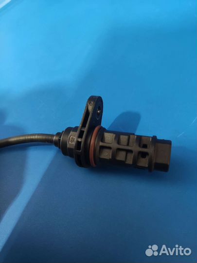 Датчик положения коленвала (дпкв) 39180-25300