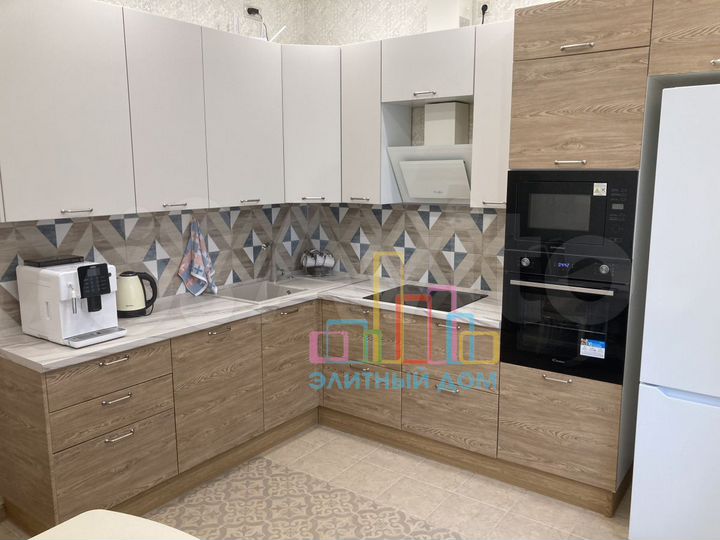 2-к. квартира, 65 м², 5/20 эт.