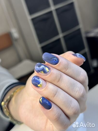 Маникюр педикюр