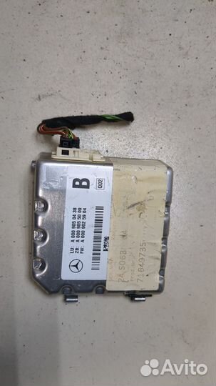 Камера переднего вида Mercedes CLS C218