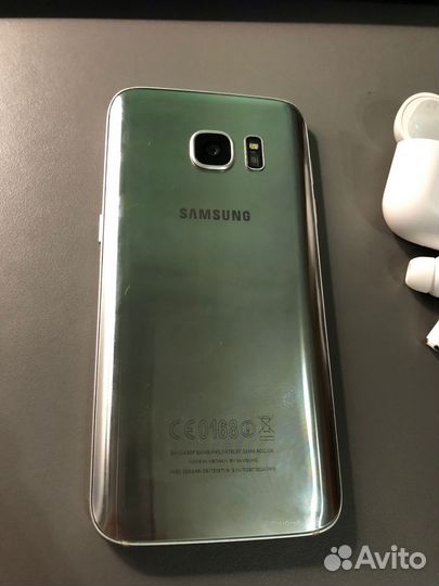 Samsung Galaxy S7, 4/32 ГБ