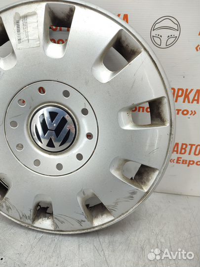 Колпак на колесо R16 Volkswagen Transporter T5