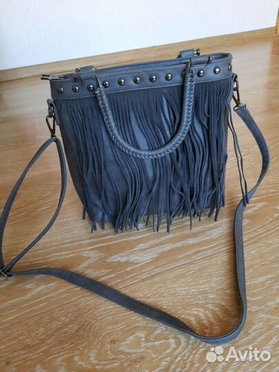 Продам женскую сумку