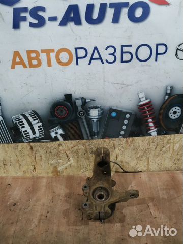 Кулак поворотный передний правый Ford Focus 3