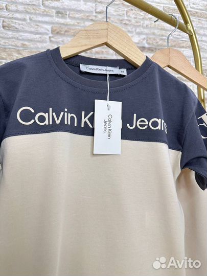 Костюм на мальчика Calvin Klein 110/116