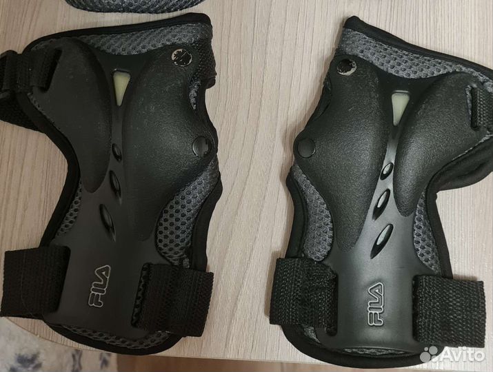 Защита на локти, колени, кисти Fila FitnessPro (L)