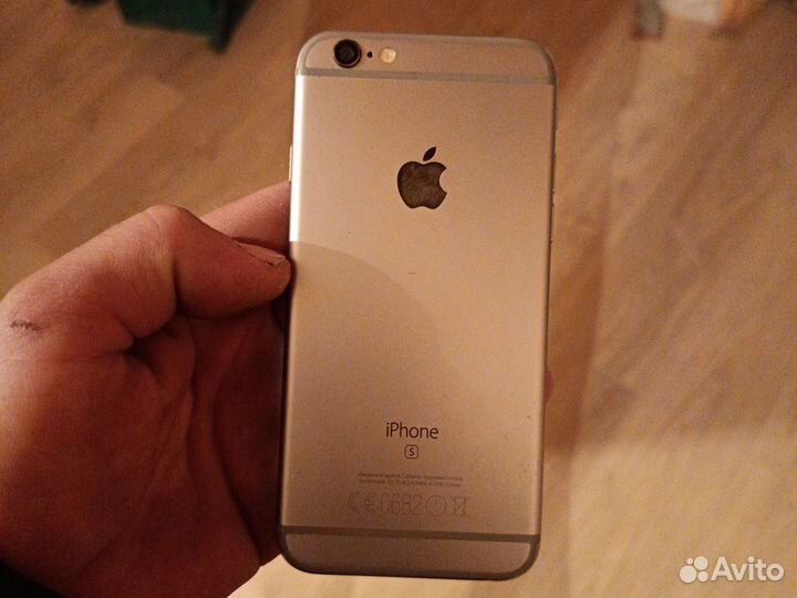 iPhone 6S, 128 ГБ