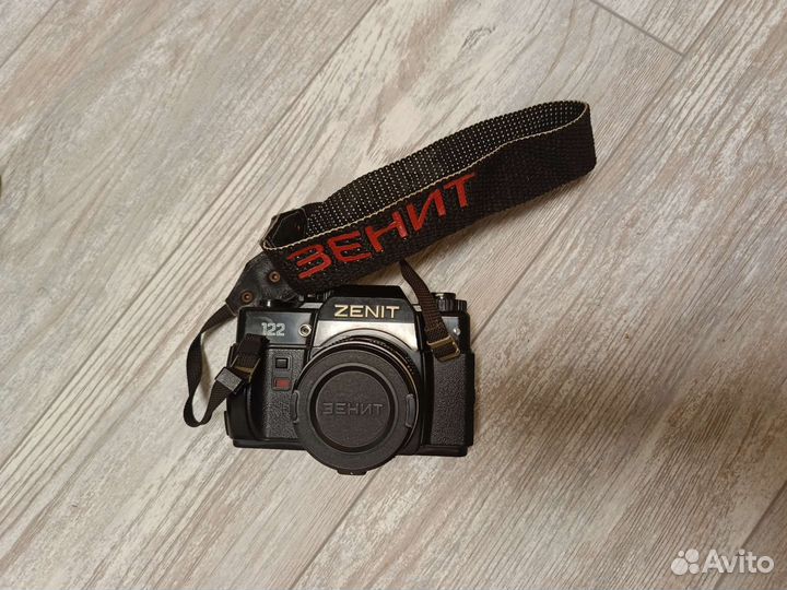 Пленочный фотоаппарат зенит 122