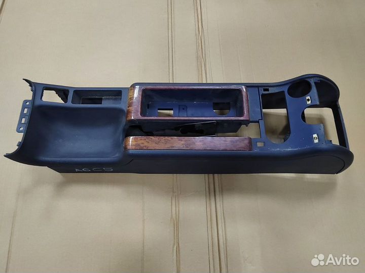 Консоль ручника Audi A6 C5 / Ауди А6 C5