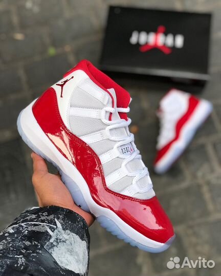 Nike air jordan 11 retro cherry