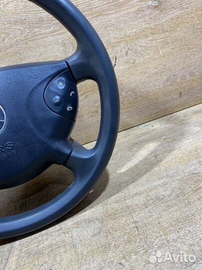 Руль пластиковый Mercedes W211 Арт. 120478