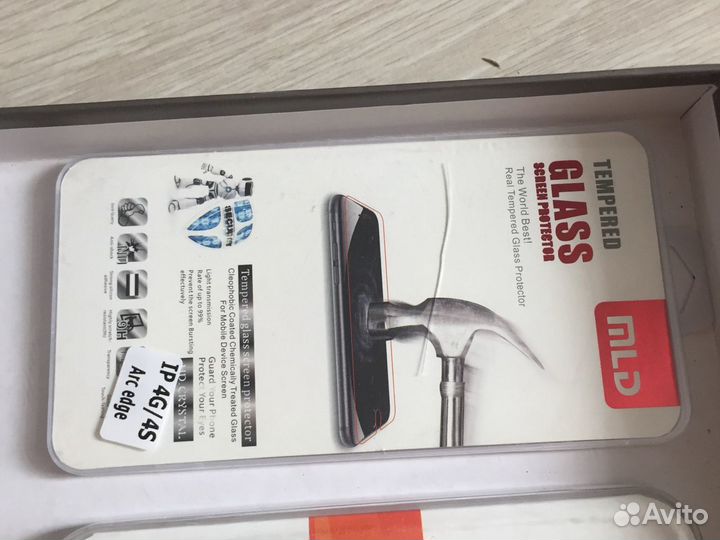 Защитное стекло на iPhone 4- 4s