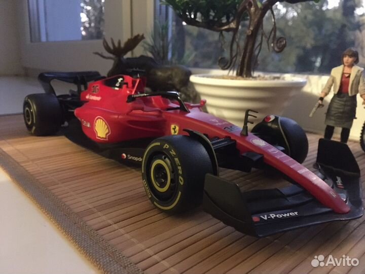 Ferrari F1 75 1/18 Rastar