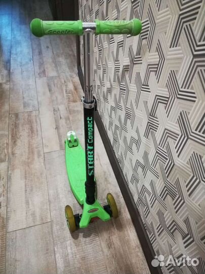 Самокат детский трехколесный складной