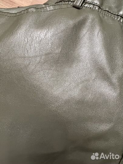 Шорты экокожа расклешенные