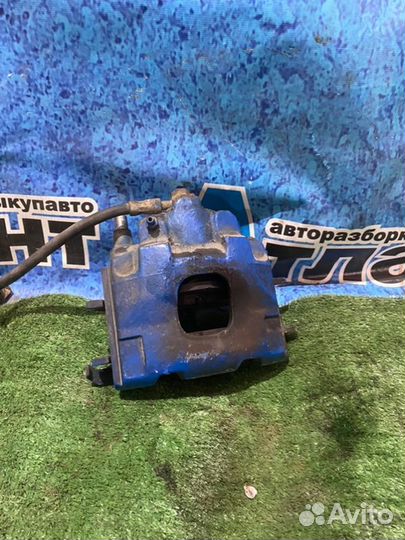 Суппорт тормозной передний правый Mercedes-Benz Ml