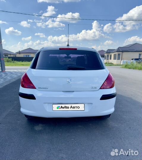 Peugeot 308 1.6 AT, 2010, 154 000 км