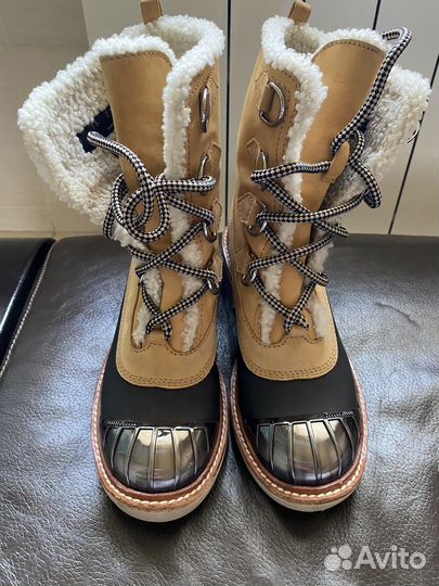 Зимние ботинки Miu Miu. Оригинал. 36 р