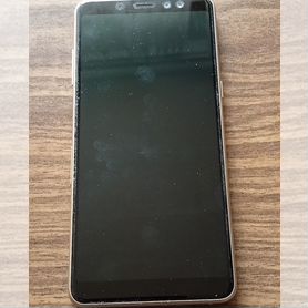 Samsung Galaxy A8+, 4/32 ГБ