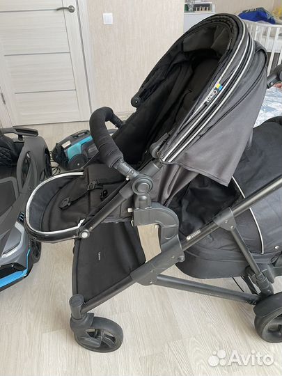 Коляска 2 в 1 для погодок