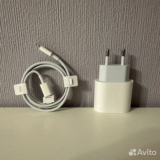 Зарядное устройство для iPhone 25W lightning