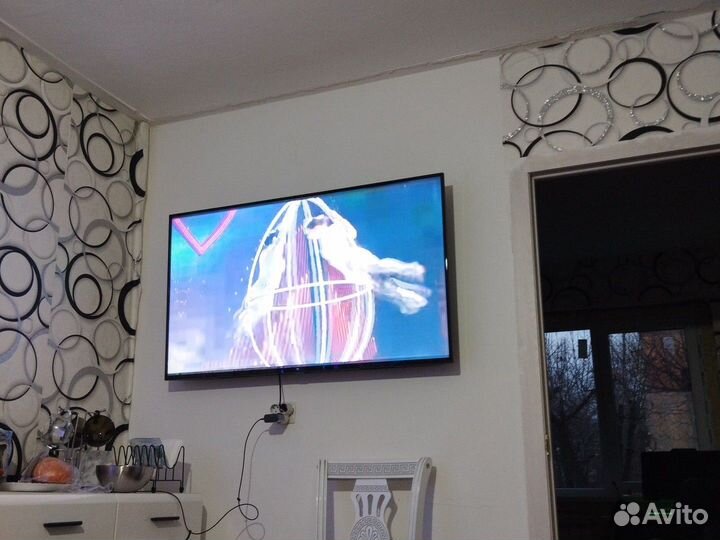 Телевизор smart tv