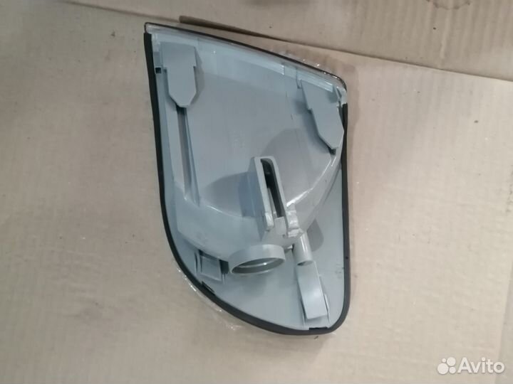 Габарит Audi A6 94-97 Rh Белый, правый ST4411512WR