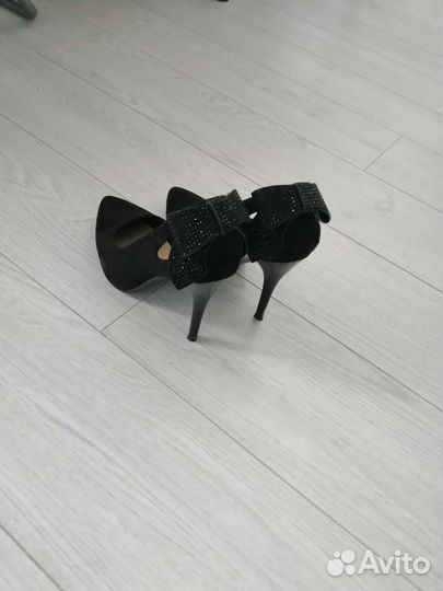 Туфли женские 37 размер