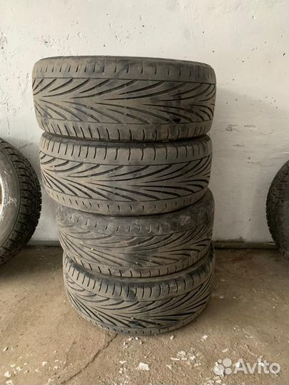 Toyo Proxes T1-R 190/50 R15