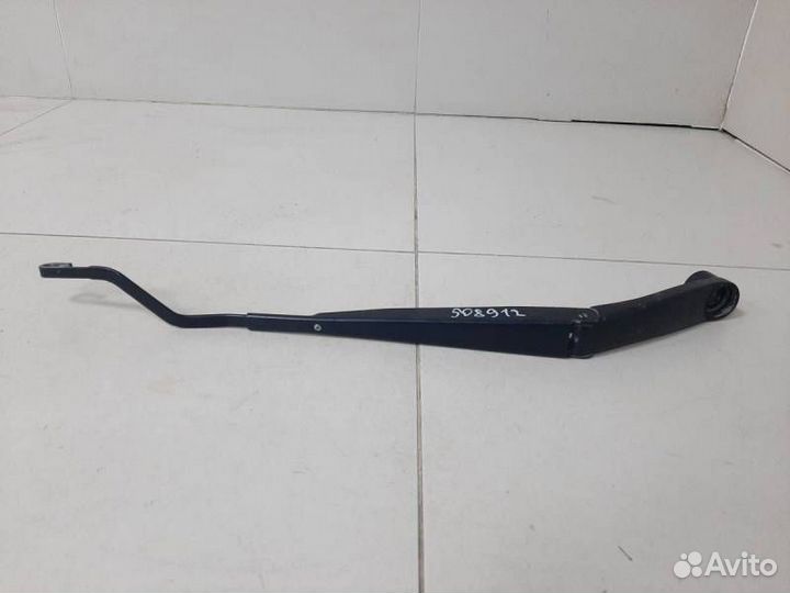 Поводок стеклоочистителя передний левый Hyundai So