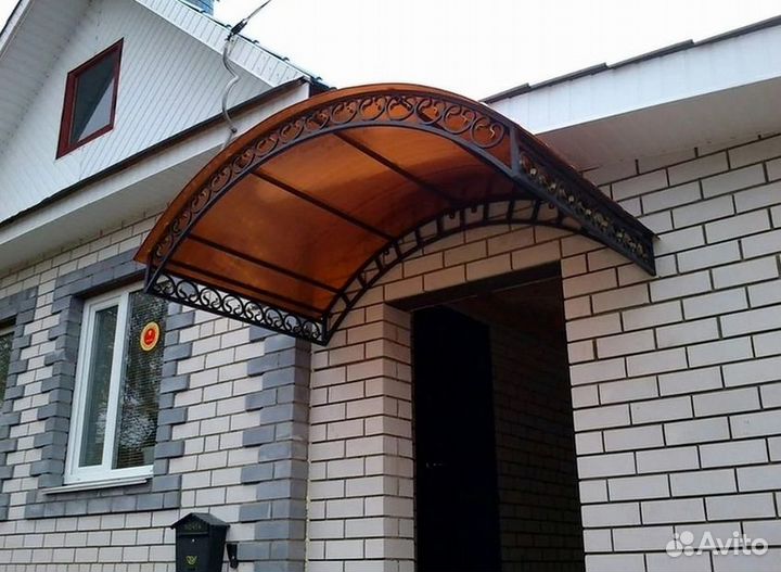 Козырёк для двери