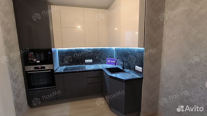 Кухонные гарнитуры хай-тек в потолок 608